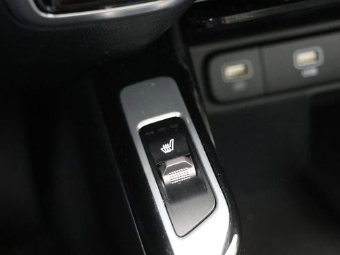 Used 2023 Kia Sorento SX image 29