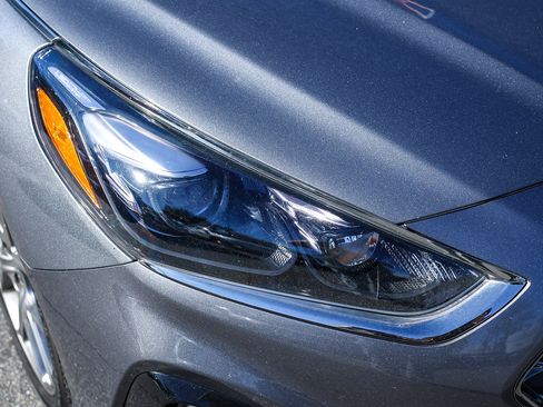 Used 2019 Hyundai Sonata Limited image 17