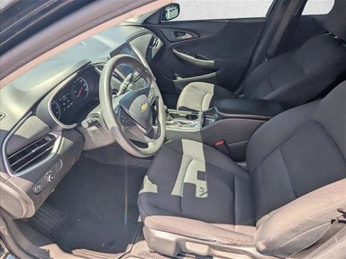 Used 2022 Chevrolet Malibu LS FWD image 13