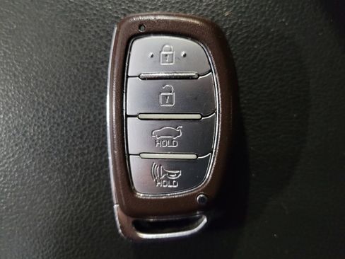 Used 2019 Hyundai Elantra Value Edition w/ Cargo Package image 32