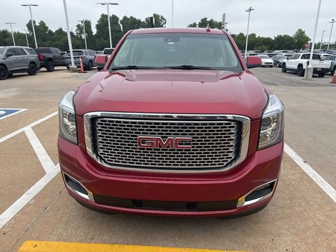 Used 2015 GMC Yukon XL Denali RWD image 2