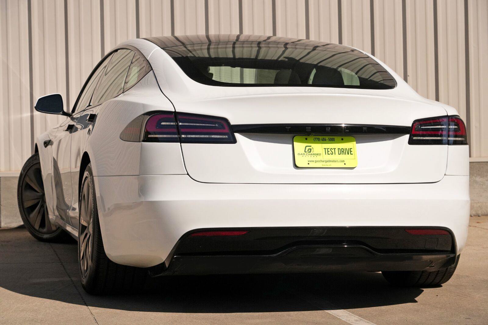 Used 2023 Tesla Model S Standard Range AWD/4WD image 6