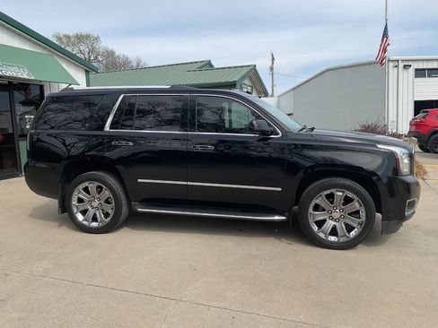 Used 2016 GMC Yukon Denali w/ Open Road Package AWD/4WD image 2