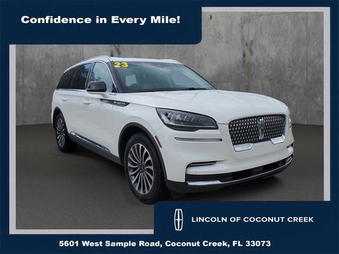 Certified 2023 Lincoln Aviator 2WD w/ Premium Package image 1