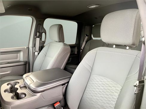 Used 2025 RAM 2500 Tradesman image 34