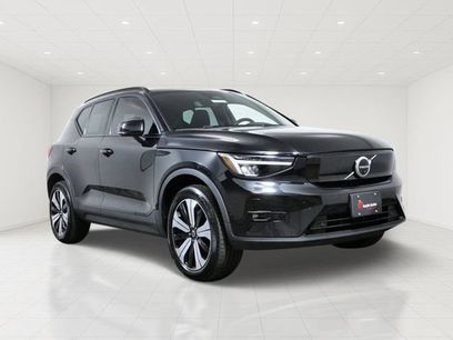 Used 2023 Volvo XC40 Recharge Plus