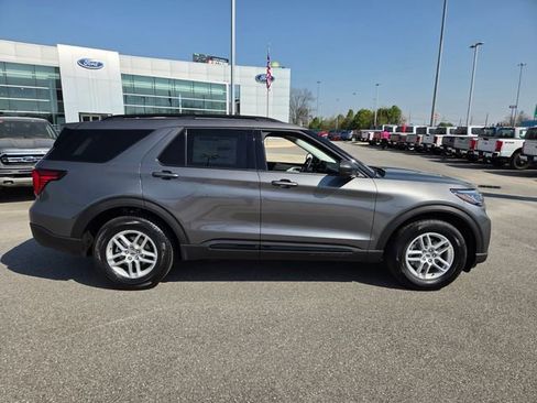 New 2026 Ford Explorer Active image 42