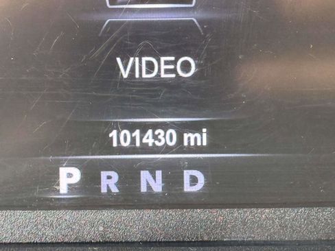 Used 2017 RAM 1500 Laramie w/ Convenience Group image 24