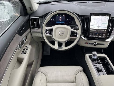 Certified 2026 Volvo XC90 B6 Ultra AWD/4WD image 14