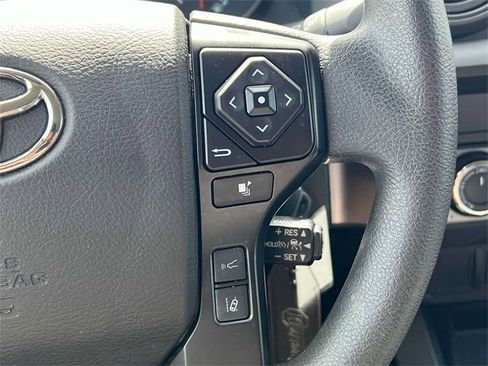 Used 2022 Toyota Tacoma SR image 27
