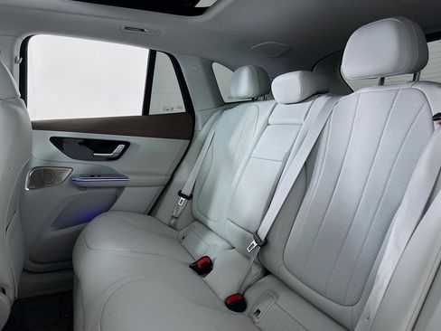 Used 2023 Mercedes-Benz EQE 350+ SUV image 7