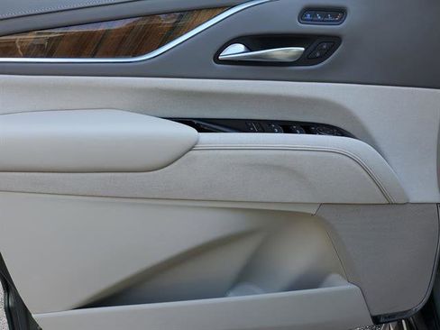 Certified 2023 Cadillac Escalade ESV Sport Platinum RWD image 52