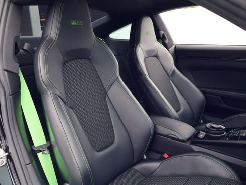 Certified 2024 Porsche 911 Carrera T RWD image 19