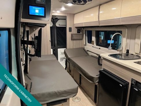 Used 2021 RAM ProMaster 3500 w/ Convenience Group FWD image 20