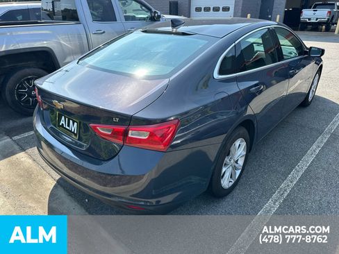 Used 2025 Chevrolet Malibu LT FWD image 11