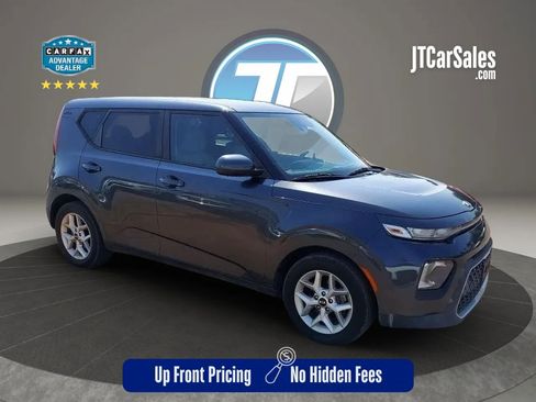 Used 2021 Kia Soul S FWD image 1