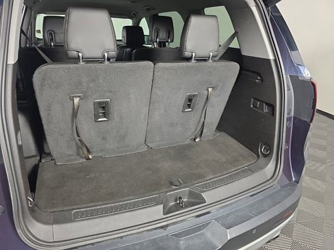 Used 2019 GMC Acadia SLT image 35