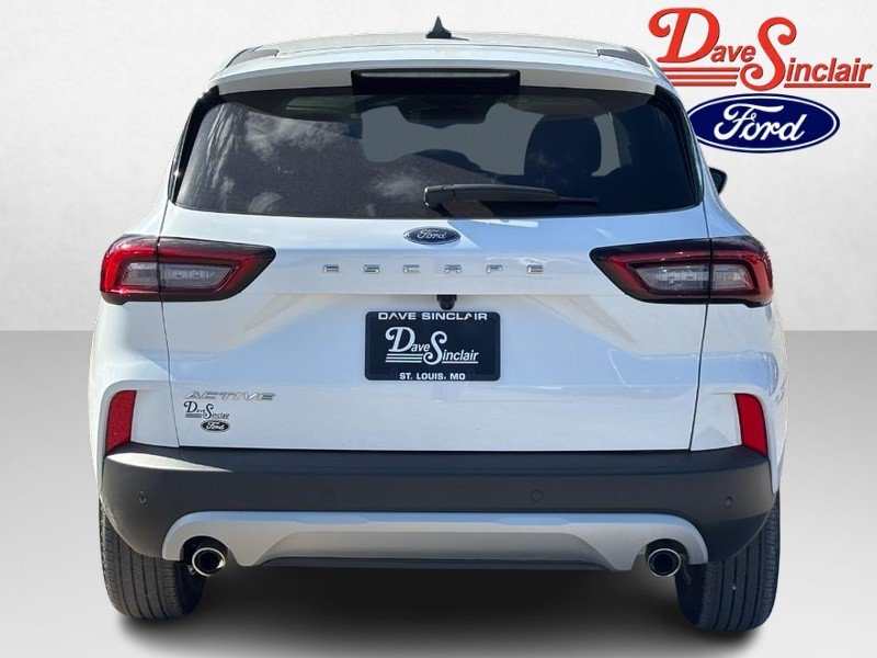 Used 2023 Ford Escape Active w/ Tech Pack #2 FWD image 8