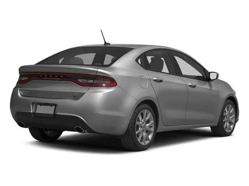 Used 2013 Dodge Dart SXT w/ Popular Equipment Group FWD image 2