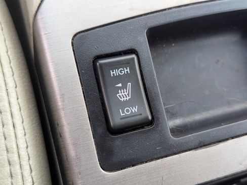 Used 2014 Subaru Legacy 3.6R Limited w/ Illumination Package #2 image 14