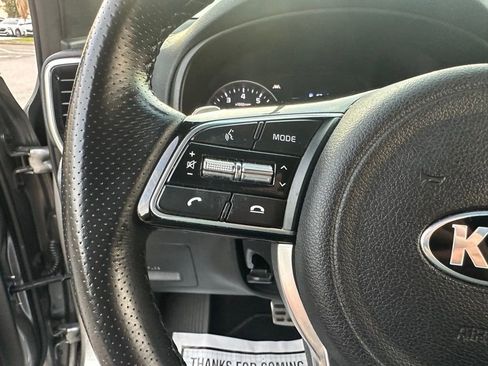 Used 2022 Kia Sportage Nightfall Edition w/ Nighfall AWD Premium Package image 27