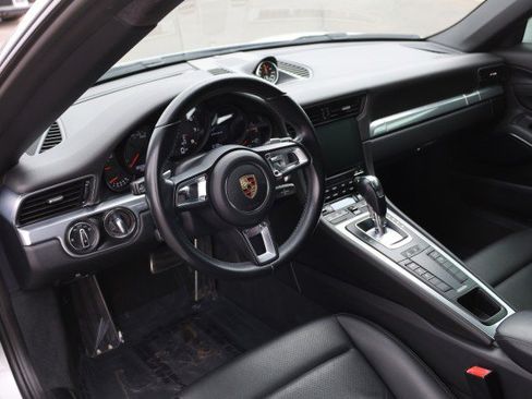 Used 2017 Porsche 911 Carrera RWD image 24
