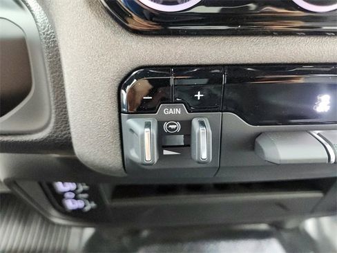 New 2026 RAM 2500 Tradesman w/ Chrome Appearance Group image 27