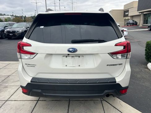 Used 2021 Subaru Forester Premium w/ Popular Package #1 AWD/4WD image 10