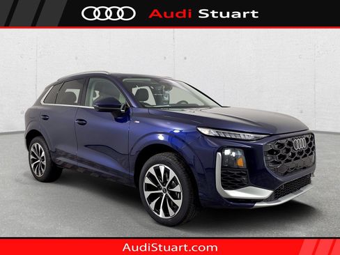 New 2026 Audi Q3 quattro 2.0T AWD/4WD image 1