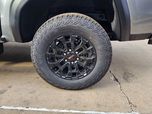 New 2026 GMC Canyon Elevation w/ Convenience Package image 51