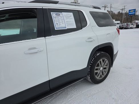 Used 2018 GMC Acadia SLE image 33