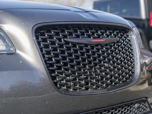 Used 2023 Chrysler 300 S image 23