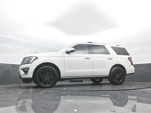 Certified 2021 Ford Expedition Limited image 29