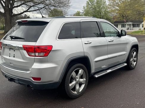 Used 2012 Jeep Grand Cherokee Overland w/ Mopar Chrome Edition Group image 8