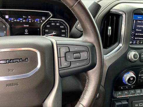 Used 2021 GMC Sierra 1500 Denali w/ Denali Ultimate Package image 24