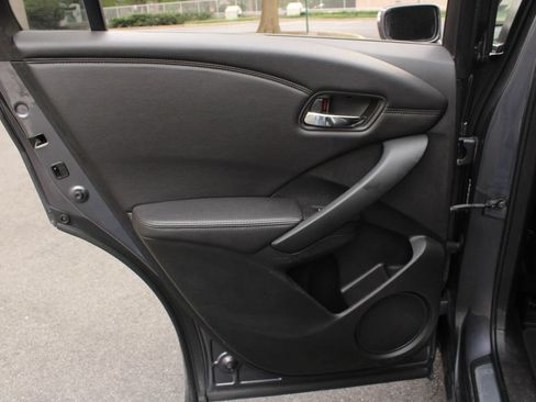 Used 2018 Acura RDX AWD image 21