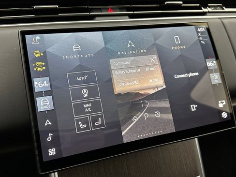 Used 2025 Land Rover Range Rover Long Wheelbase SE image 26