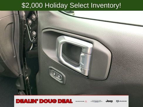 New 2025 Jeep Wrangler Unlimited Rubicon image 35