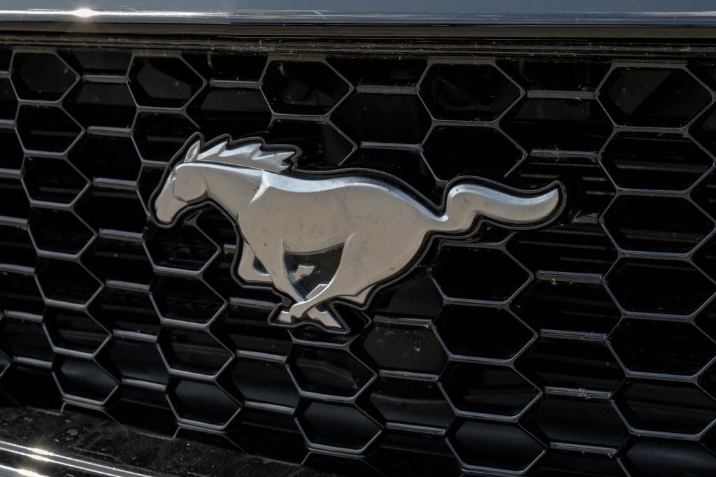 Used 2025 Ford Mustang GT Premium RWD image 43