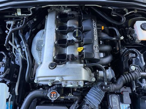 Used 2016 MAZDA MX-5 Miata Grand Touring RWD image 21