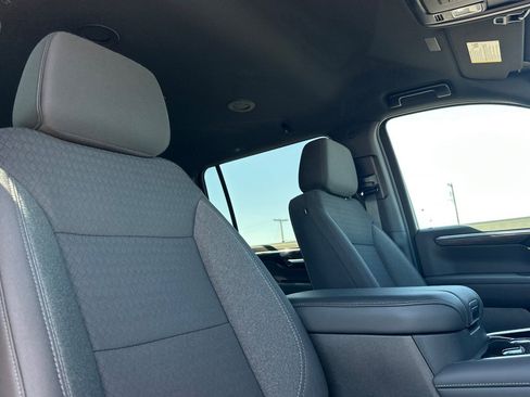 New 2026 Chevrolet Suburban LS w/ LPO, Dark Essentials Package image 18