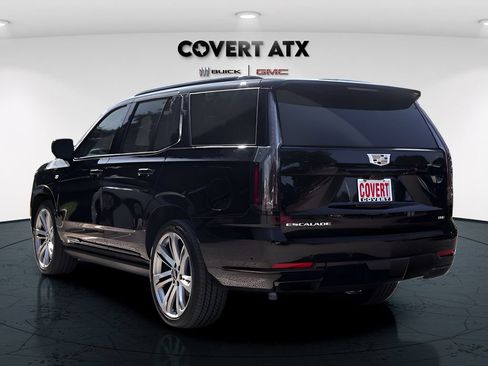 Used 2025 Cadillac Escalade Sport Platinum w/ LPO, Floor Liner Package AWD/4WD image 1