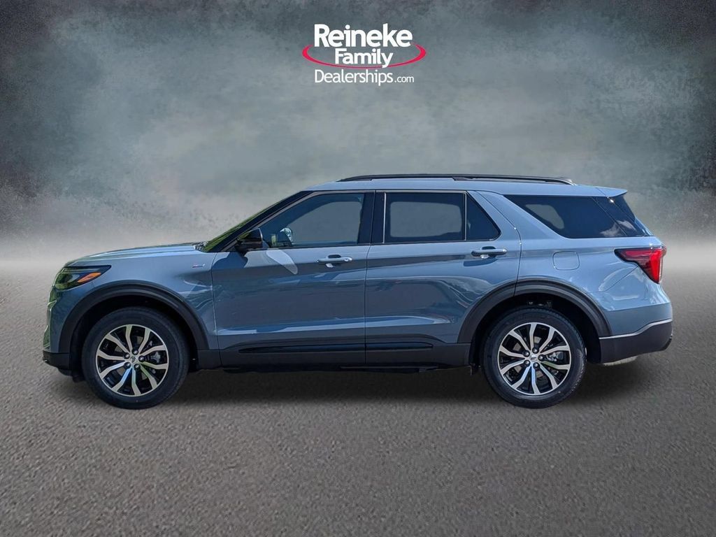 New 2026 Ford Explorer ST-Line AWD/4WD image 9