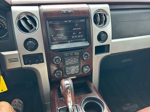 Used 2013 Ford F150 King Ranch w/ King Ranch Luxury Pkg AWD/4WD image 4