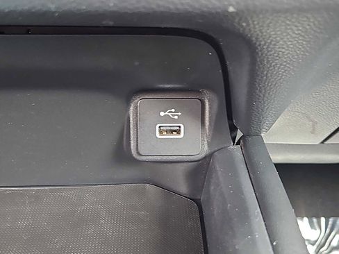 Used 2023 Honda HR-V LX image 20