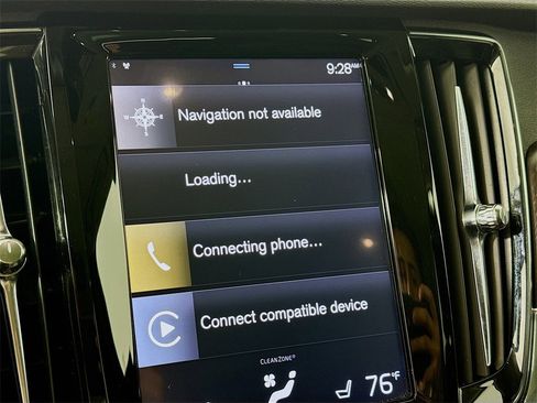 Used 2019 Volvo V90 T5 Cross Country w/ Advanced Package image 16