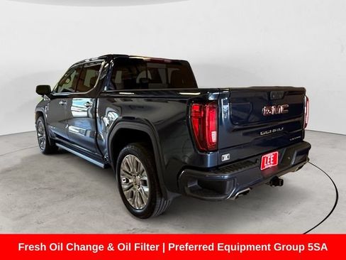 Used 2021 GMC Sierra 1500 Denali w/ Denali Premium Package AWD/4WD image 3