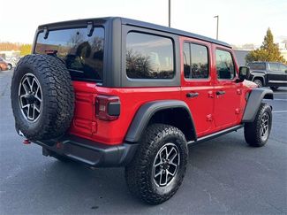 Used 2024 Jeep Wrangler Unlimited Rubicon video 3