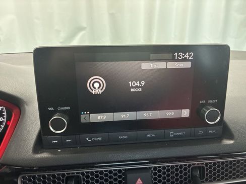 Used 2024 Honda Civic Sport image 15