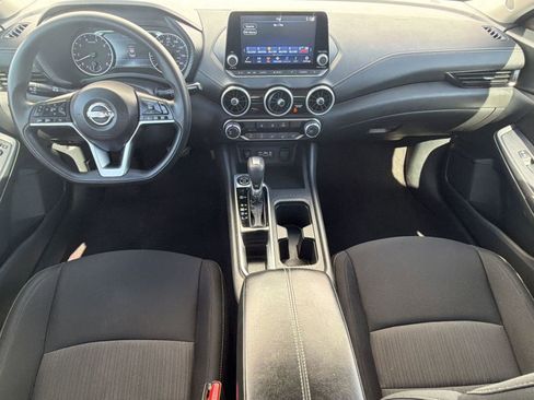 Used 2024 Nissan Sentra SV FWD image 15